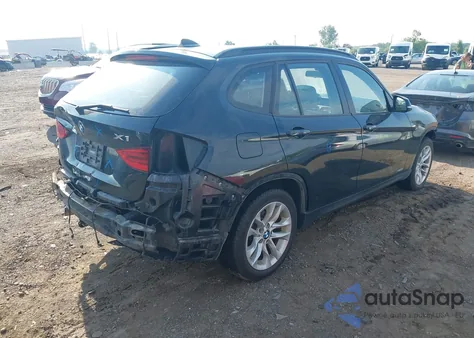 2015 BMW X1 xDrive28I z USA, uszkodzony, nr VIN WBAVL1C51FVY37214